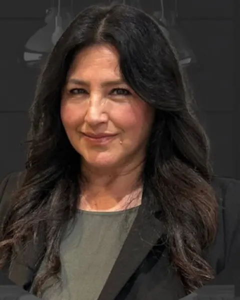 Isabel Machrone